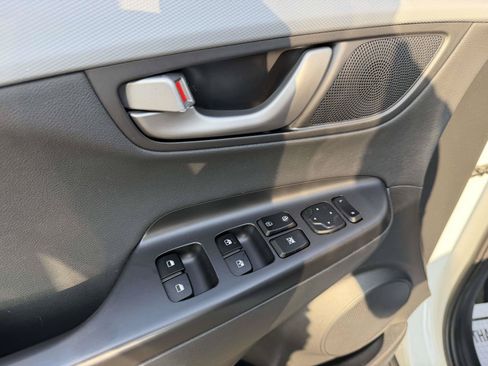Used 2018 Hyundai Kona Limited AWD/4WD image 20