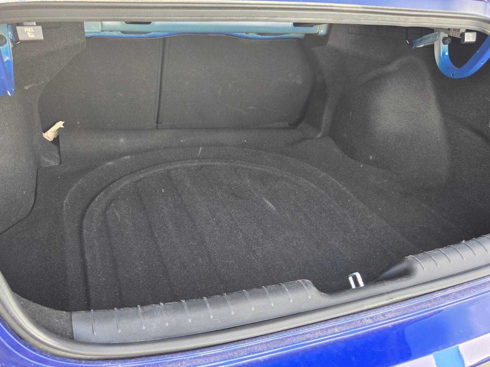Used 2025 Hyundai Elantra SEL FWD image 15