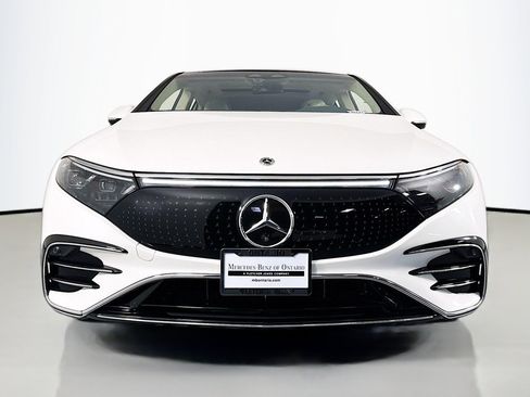 Certified 2023 Mercedes-Benz EQS 580 4MATIC Sedan image 2