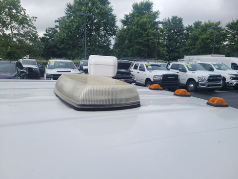 Used 2017 Ford F450 XL AWD/4WD image 22