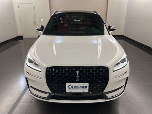 New 2026 Lincoln Corsair Reserve w/ Jet Appearance Package image 2