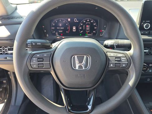 Certified 2023 Honda Accord EX image 14