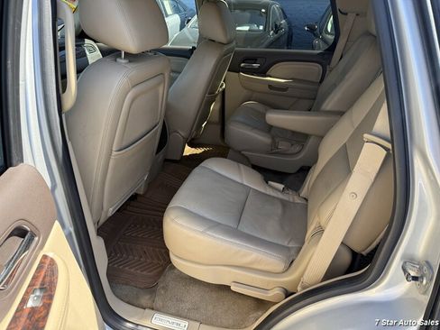Used 2011 GMC Yukon Denali AWD/4WD image 18