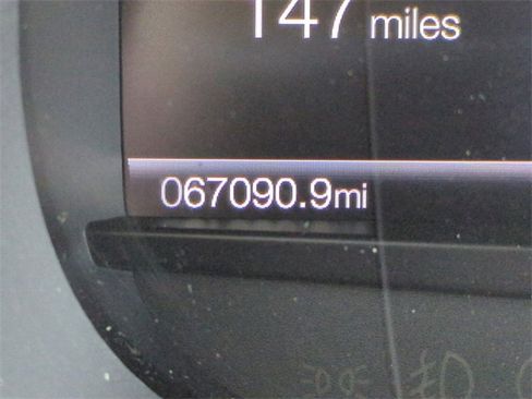 Certified 2019 Ford Edge Titanium image 26