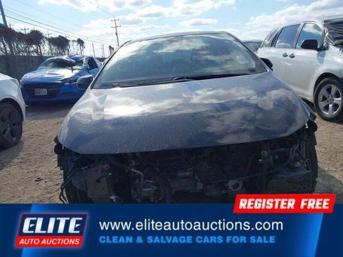 Used 2020 Toyota Corolla LE image 23