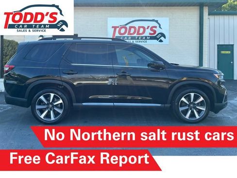 Used 2023 Honda Pilot Elite image 2