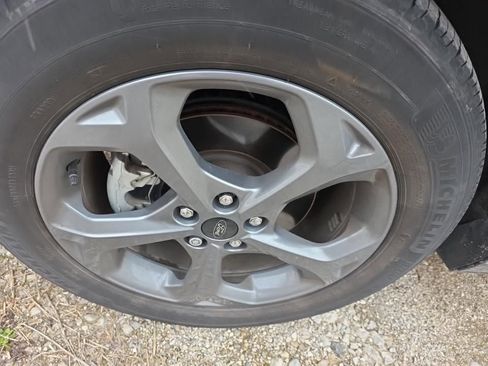 Used 2023 Ford Escape ST-Line w/ Tech Pack #1 image 13