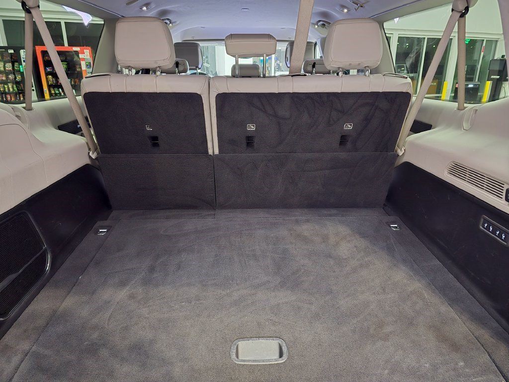 Used 2024 Jeep Wagoneer L Series II w/ Flexible Seating Group AWD/4WD image 43
