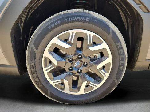 Used 2025 Subaru Forester AWD/4WD image 21