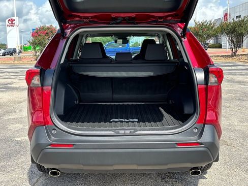 Used 2024 Toyota RAV4 XLE image 8