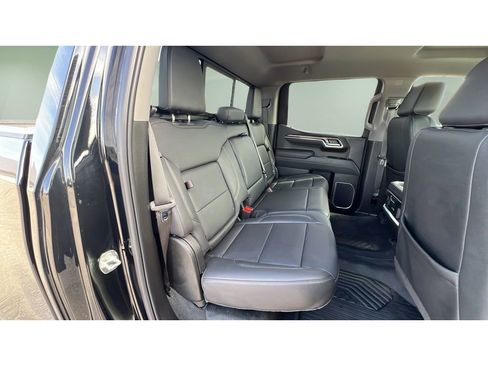 Certified 2025 Chevrolet Silverado 1500 LTZ AWD/4WD image 31