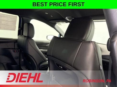 New 2026 Chrysler Pacifica Select FWD image 13