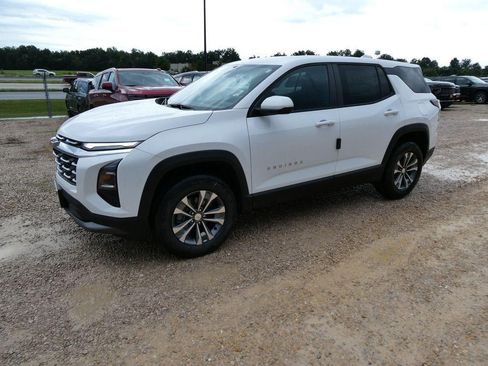 New 2027 Chevrolet Equinox LT FWD image 7