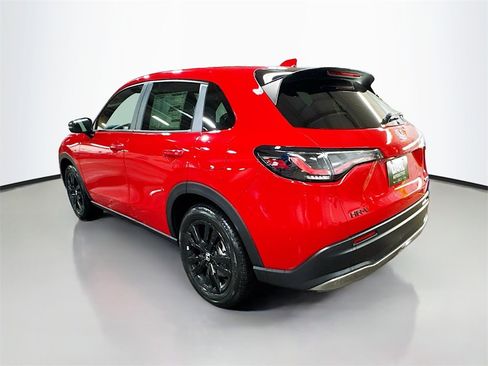 New 2026 Honda HR-V Sport image 4
