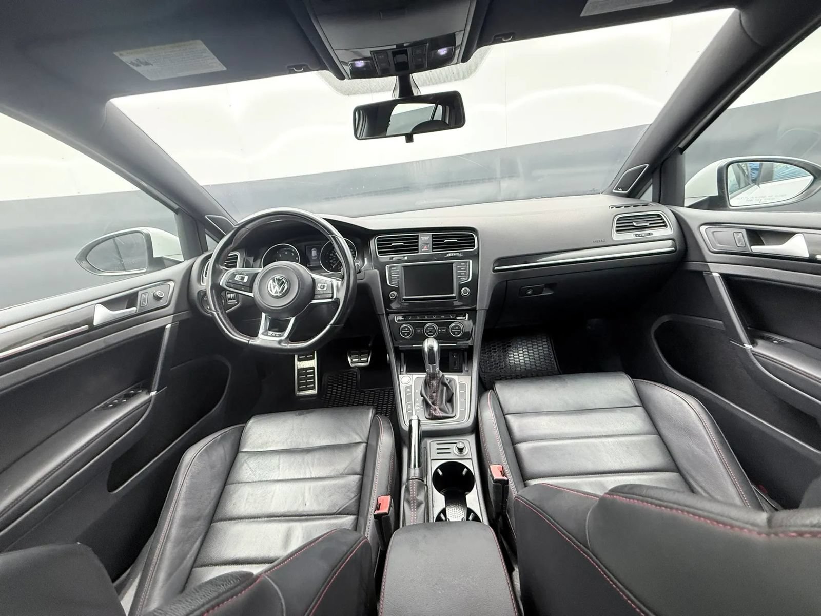 Used 2016 Volkswagen GTI Autobahn w/ Lighting Package (SEL) FWD image 24