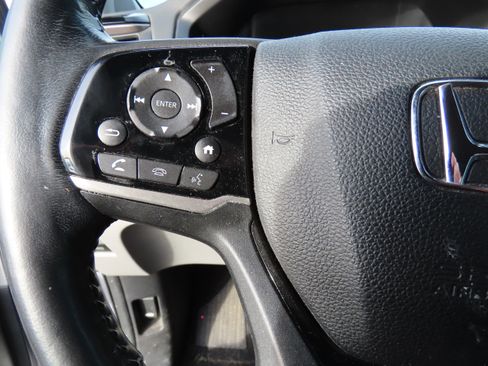 Used 2018 Honda Odyssey Elite image 32