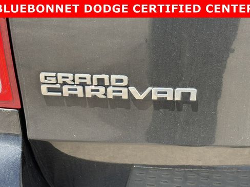 Used 2019 Dodge Grand Caravan SXT FWD image 18