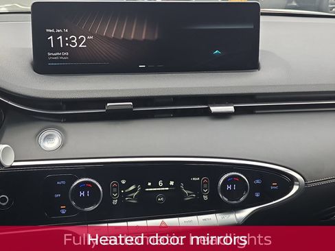 Used 2025 Genesis GV70 2.5T image 28