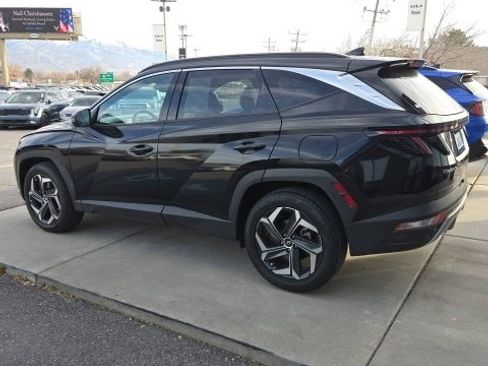 Used 2022 Hyundai Tucson Limited w/ Cargo Package image 3