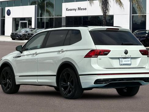 Used 2023 Volkswagen Tiguan SE R-Line FWD image 6