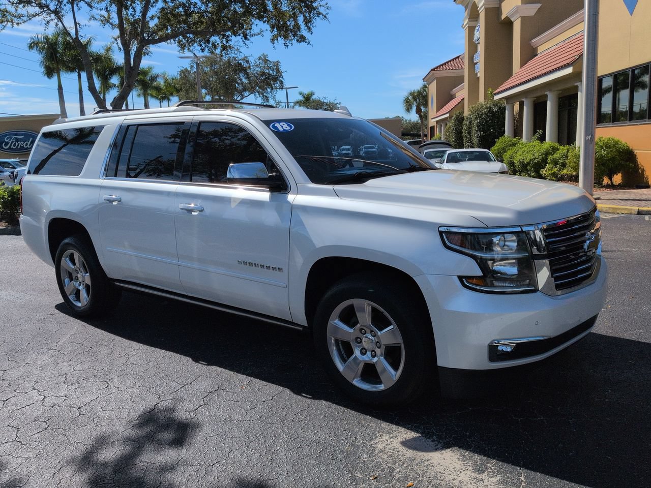Used 2018 Chevrolet Suburban Premier w/ Max Trailering Package AWD/4WD image 2