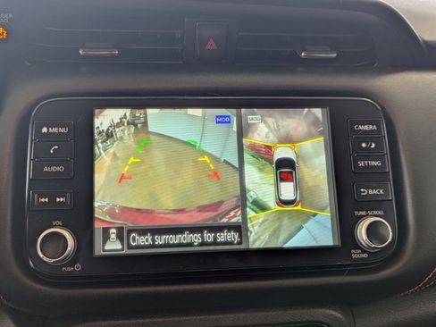 Certified 2023 Nissan Kicks SR w/ Exterior Package image 19