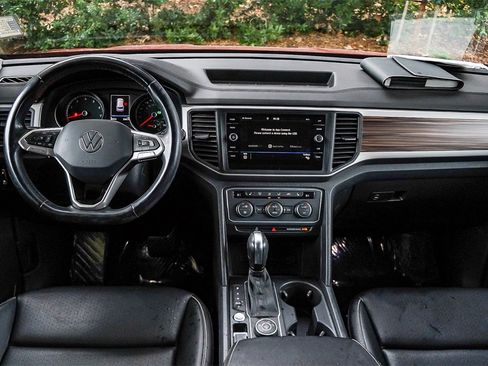 Used 2021 Volkswagen Atlas SE w/ Towing Package image 12