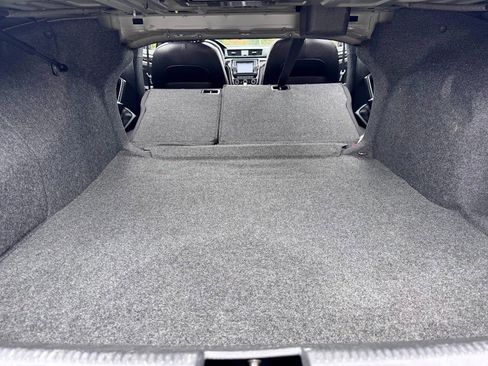 Used 2018 Volkswagen Passat 3.6 image 45