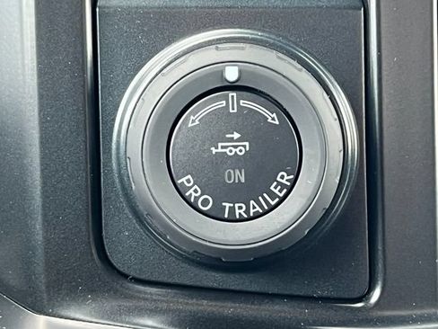 New 2026 Ford F350 Lariat w/ Lariat Ultimate Package AWD/4WD image 36