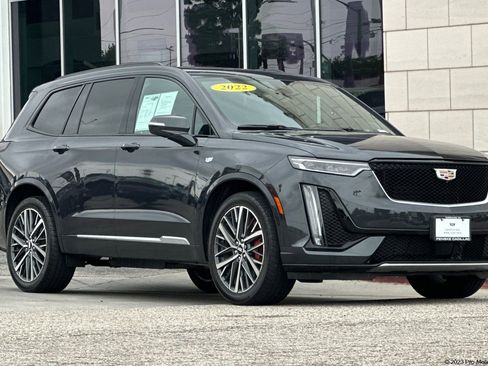 Certified 2022 Cadillac XT6 Sport w/ Technology Package image 1