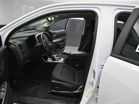 Used 2022 Chevrolet Colorado LT w/ LT Convenience Package image 15