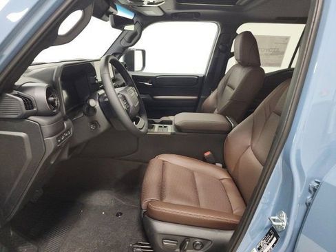 New 2026 Toyota Land Cruiser Base image 18