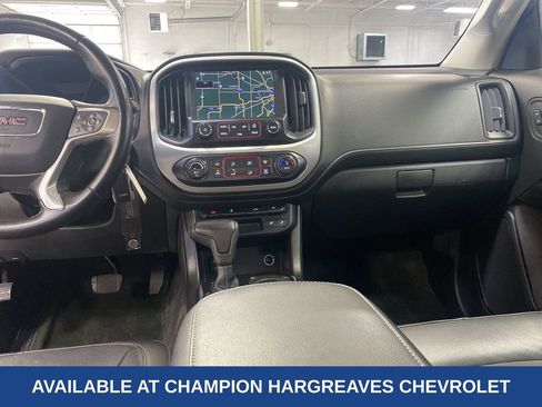 Used 2015 GMC Canyon SLT AWD/4WD image 28