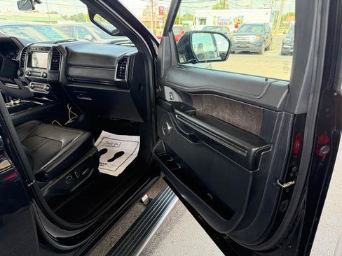 Used 2019 Ford Expedition Max Limited w/ Equipment Group 302A AWD/4WD image 14