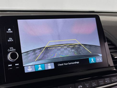 Certified 2025 Honda Odyssey EX-L image 17