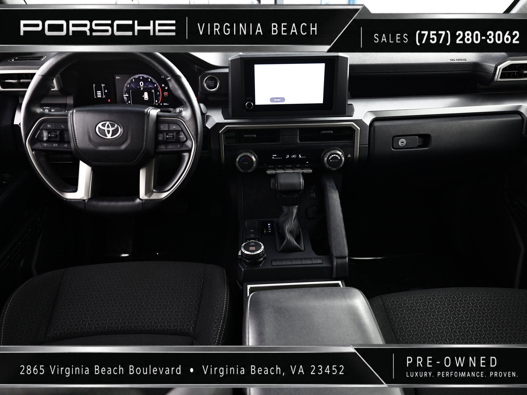 Used 2025 Toyota 4Runner SR5 AWD/4WD image 28