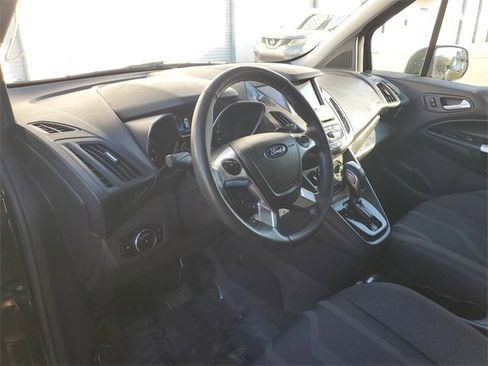 Used 2018 Ford Transit Connect XLT image 19