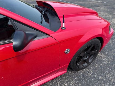 Used 2004 Ford Mustang GT RWD image 8