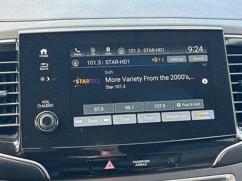 Used 2021 Honda Pilot EX-L image 25