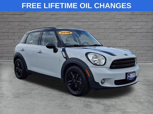 Used 2016 MINI Cooper Countryman FWD image 1