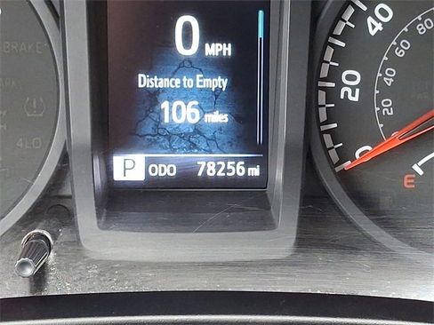 Certified 2022 Toyota Tacoma SR image 22