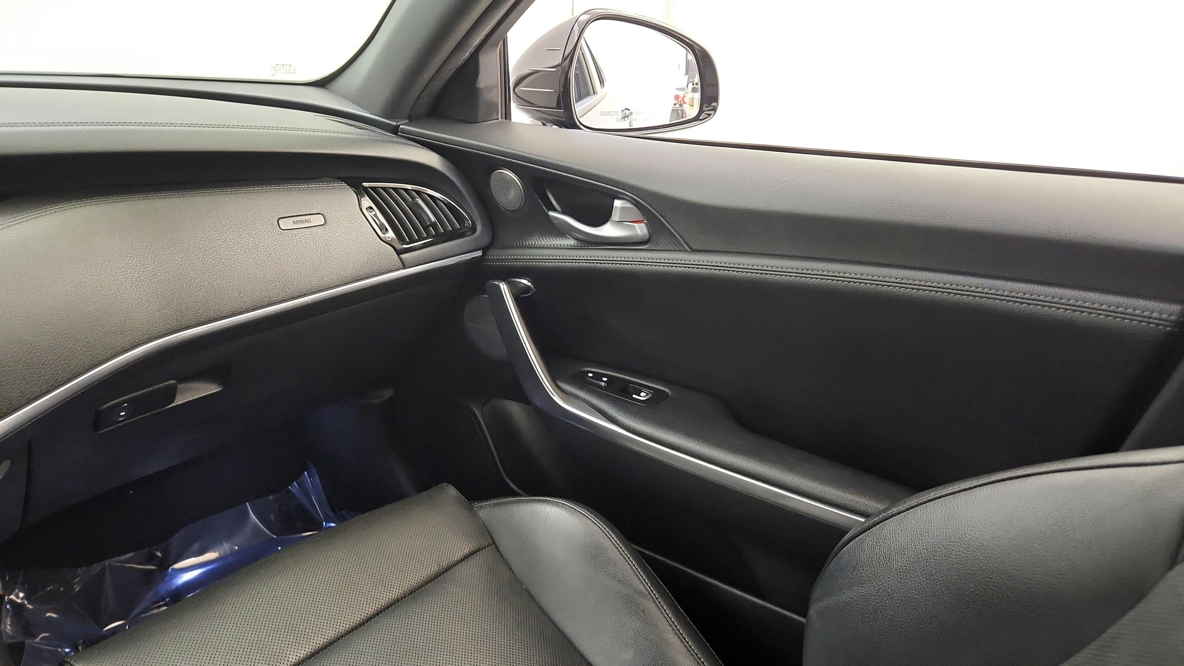 Used 2023 Kia Stinger GT-Line w/ Sun & Sound Package AWD/4WD image 23