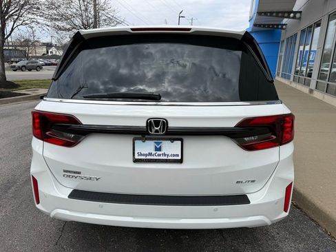 New 2026 Honda Odyssey Elite image 7