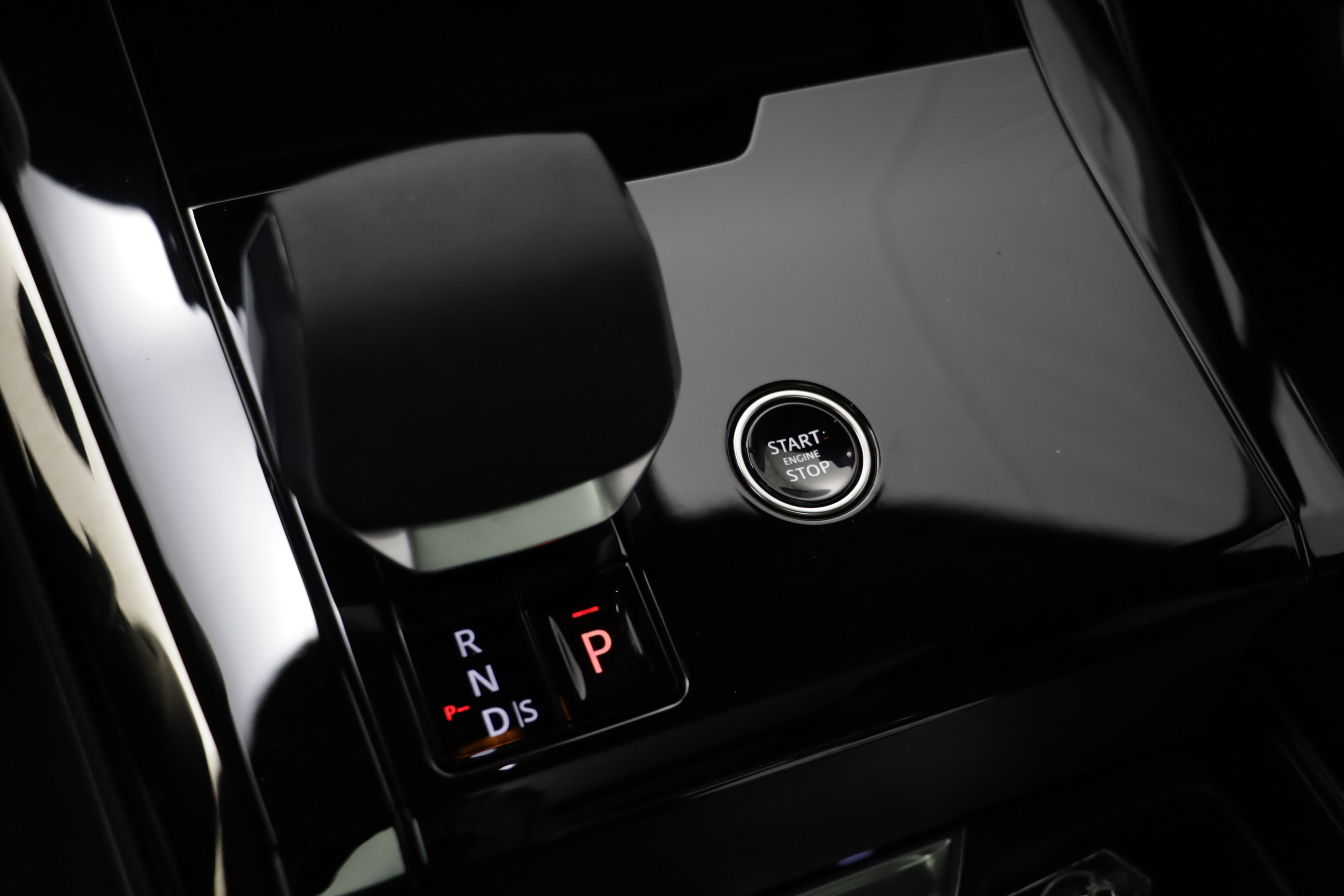 New 2027 Land Rover Range Rover Sport Twenty Edition AWD/4WD image 15