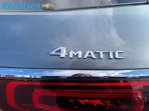 Used 2022 Mercedes-Benz GLS 450 4MATIC image 9