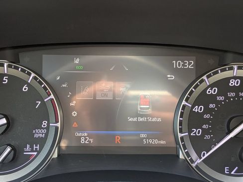 Used 2022 Toyota Highlander XLE FWD image 26