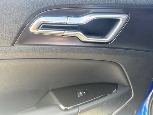 Used 2023 Kia Sportage EX AWD/4WD image 24
