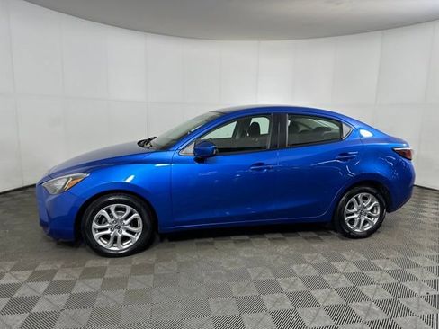 Used 2018 Toyota Yaris iA image 6