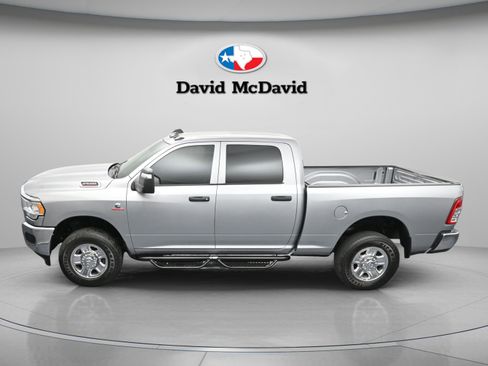 Used 2024 RAM 2500 Tradesman w/ Chrome Appearance Group image 37
