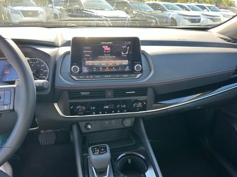 New 2026 Nissan Rogue Rock Creek image 24